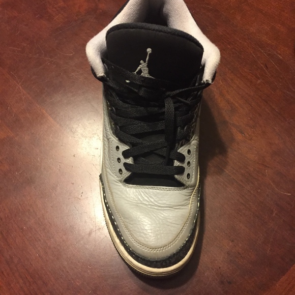 Air Jordan 3 Wolf Grey Cements - Picture 4 of 8